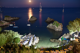 Ischia, baia di Cartaromana